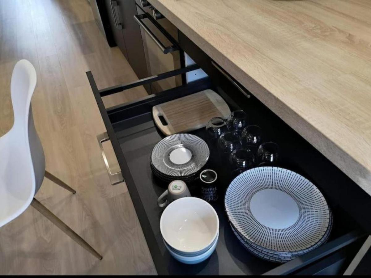 Apartment Le Concorde-wifi-clim-parking-3etoiles-ockeys